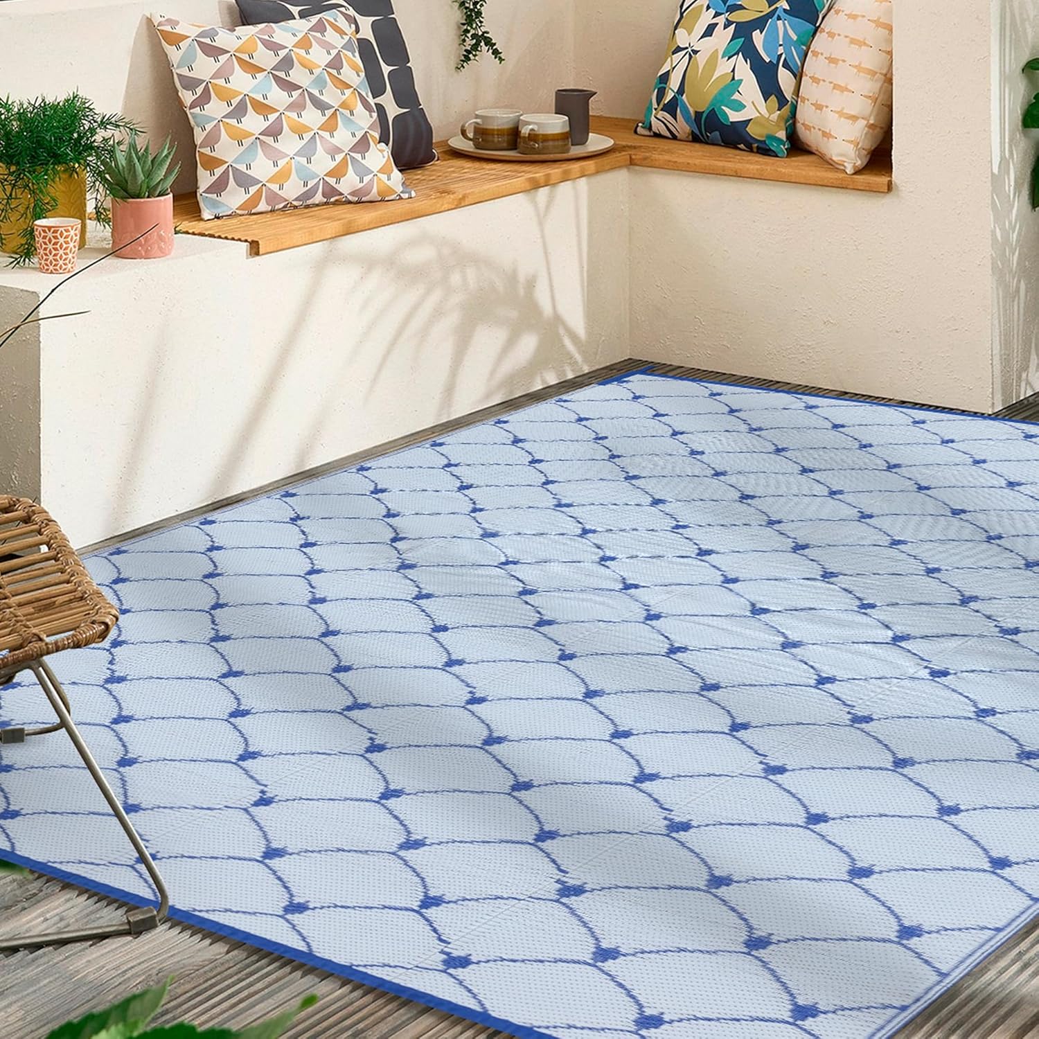 Boulder Bee Outdoor Rugs - Quick Drying Picnic and Beach Mats