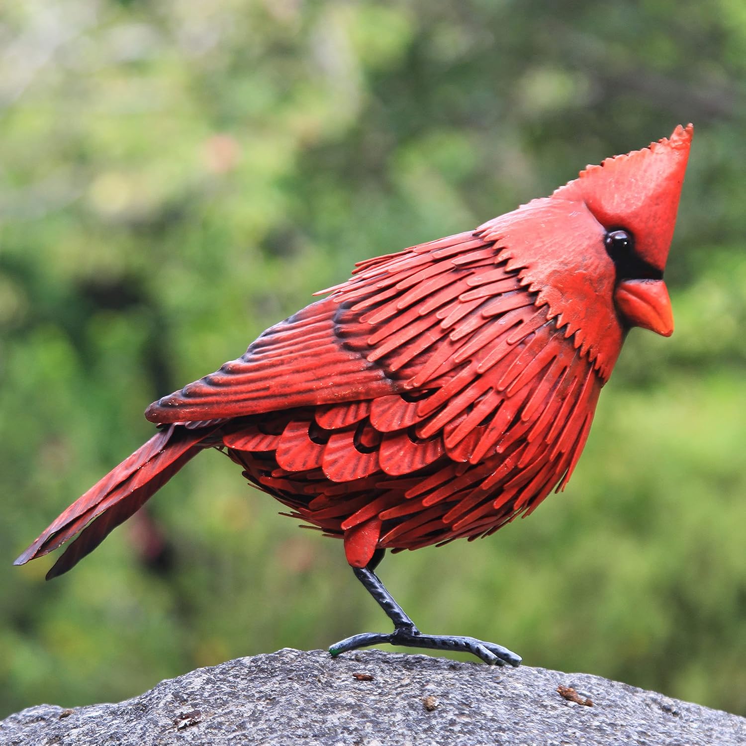 Cardinal Statue Metal Bird Garden Decor for Outdoor Spaces