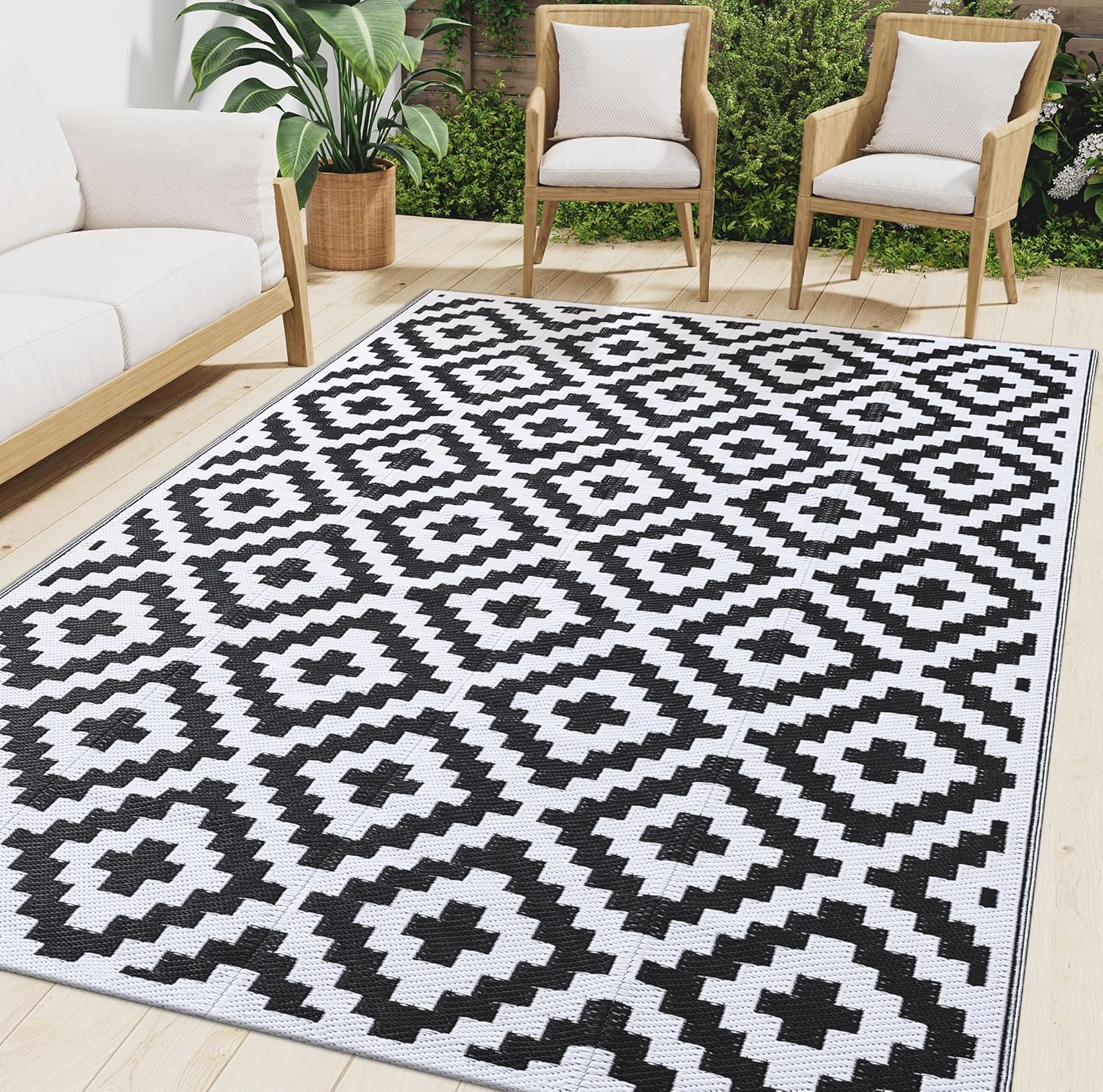 Smiry Waterproof Outdoor Rug 4x6 ft for Patio and Camping
