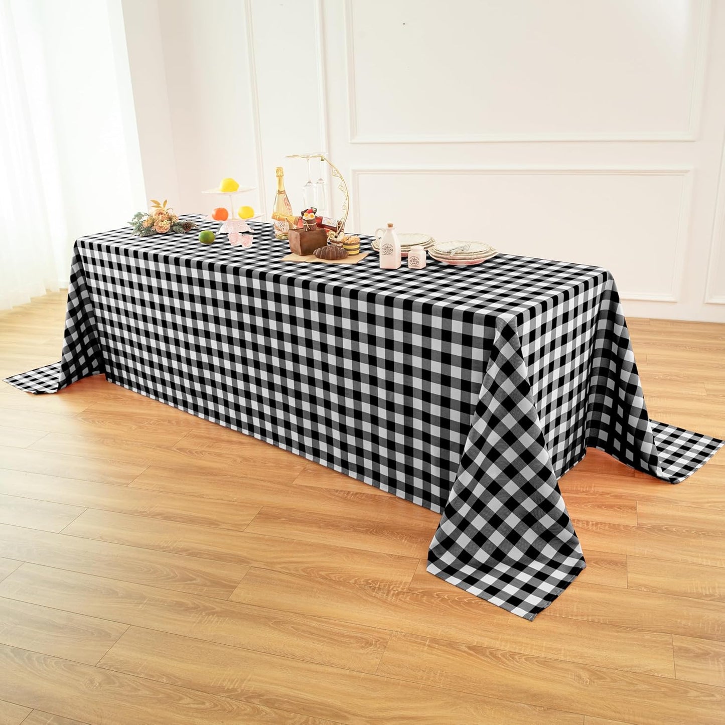 Classic Gingham Buffalo Tablecloth for Indoor and Outdoor Use
