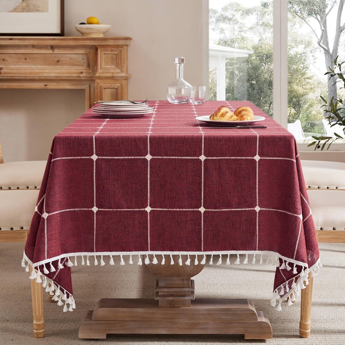 Boho Grid Table Cloth with Tassels for Elegant Dining Spaces