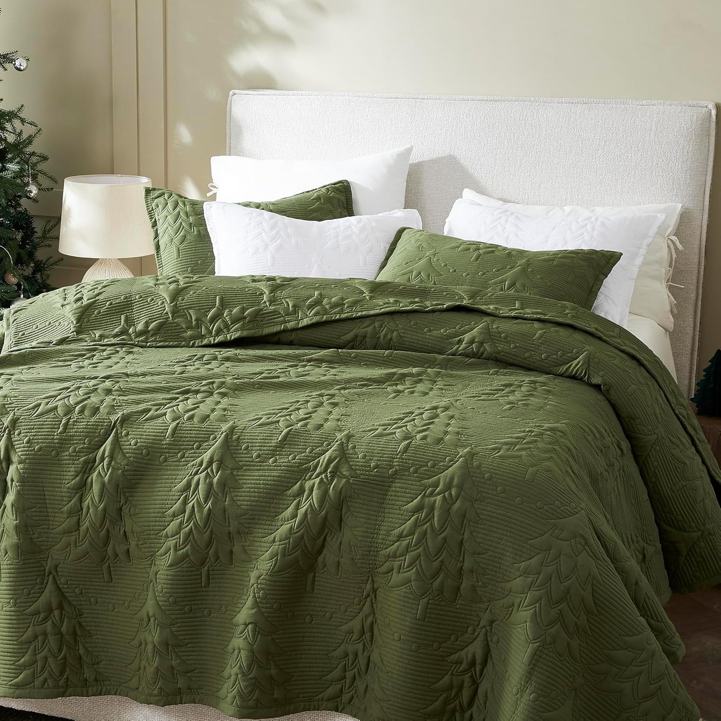 Olive Green Christmas Queen Size Quilt Bedding Set for All Seasons