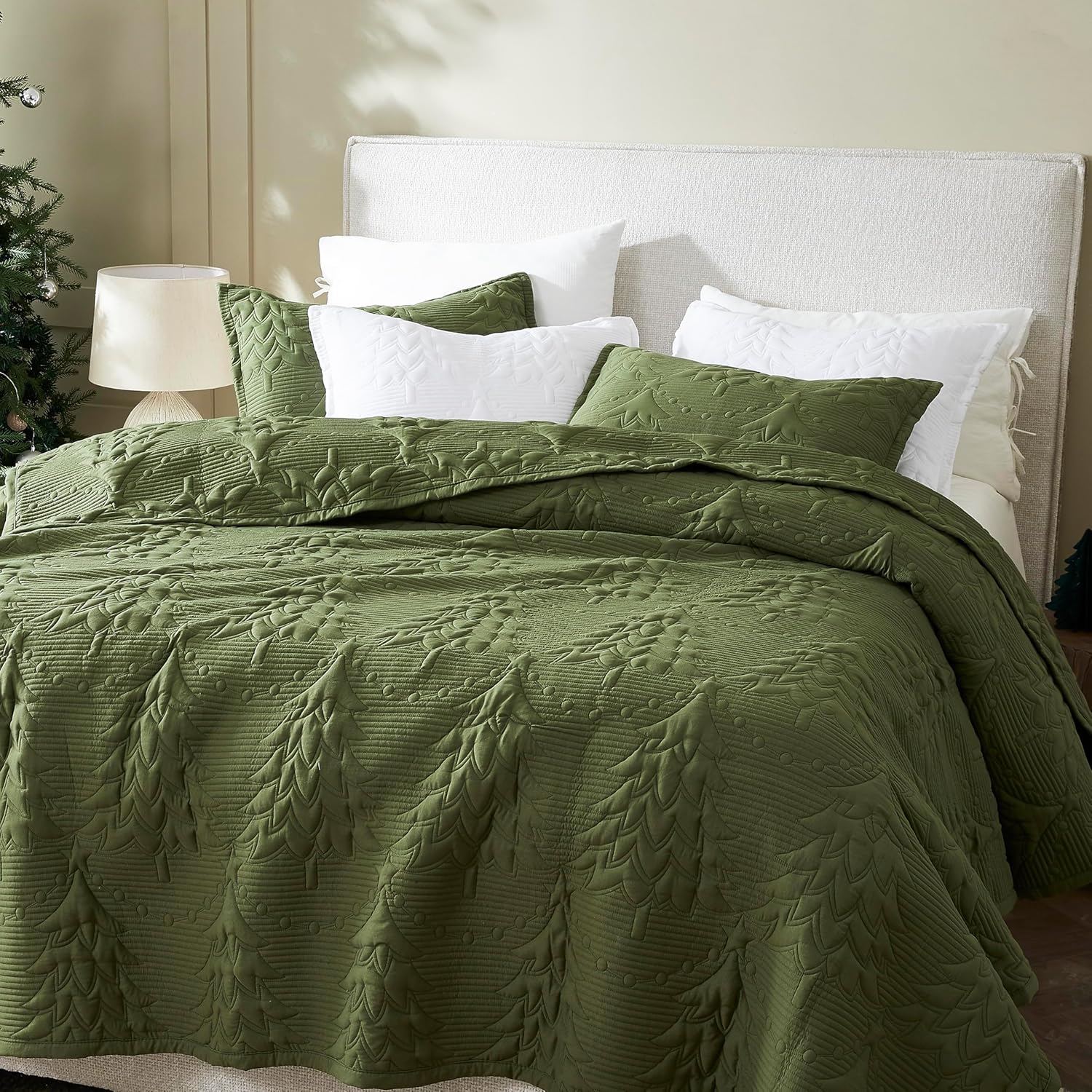 Olive Green Christmas Queen Size Quilt Bedding Set for All Seasons
