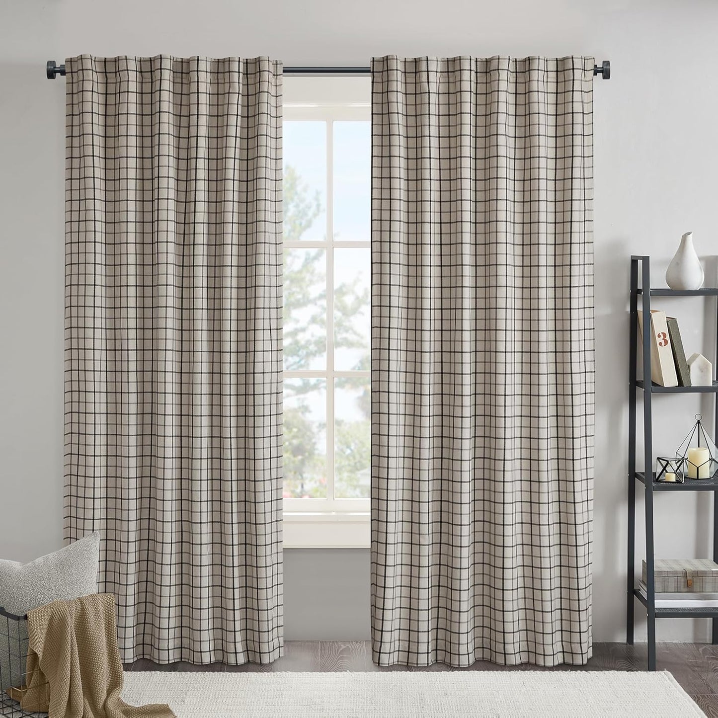 Madison Park Anaheim Plaid Thermal Insulated Window Curtain