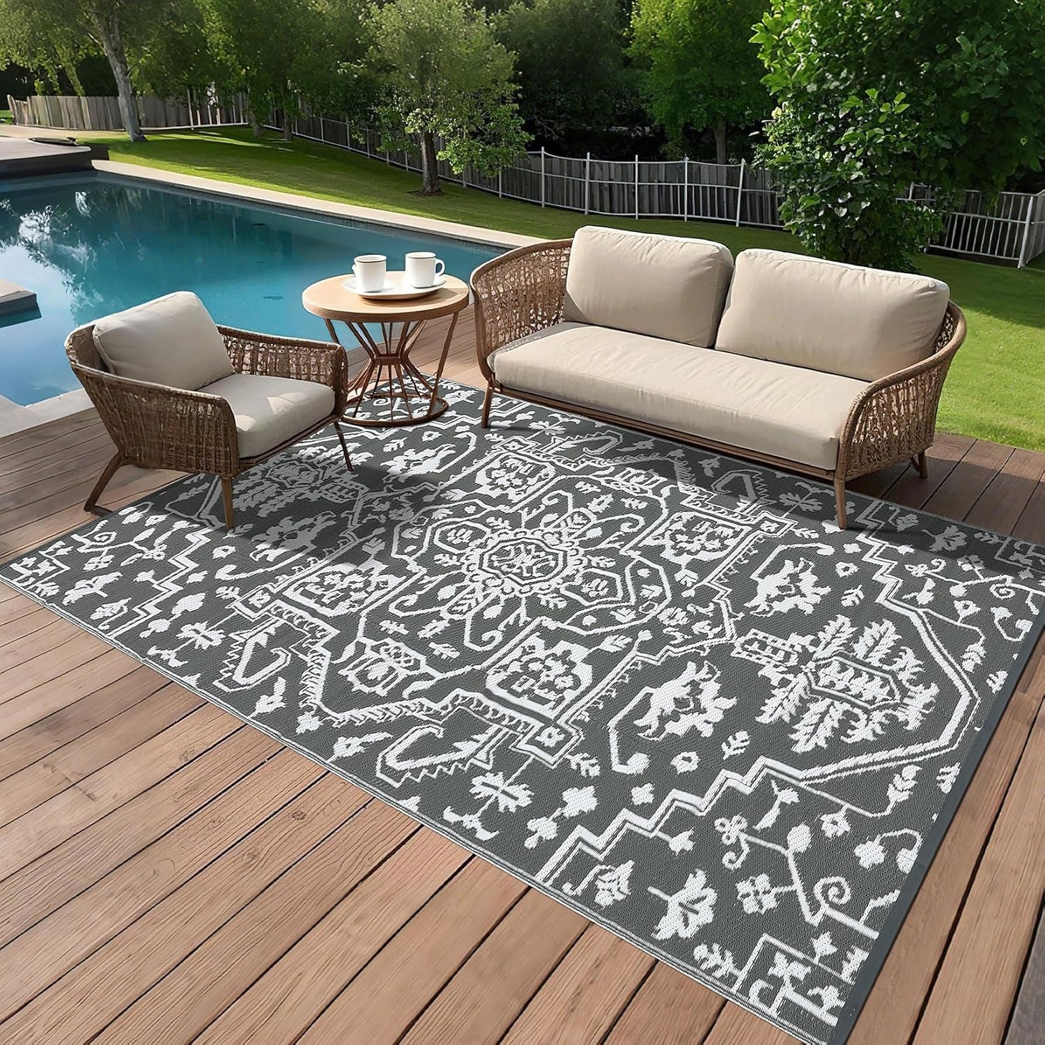 Garvee Outdoor Rug 8x10ft Waterproof for Patios and More
