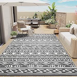 Boho Outdoor Plastic Straw Rug for Patio and Indoor Use