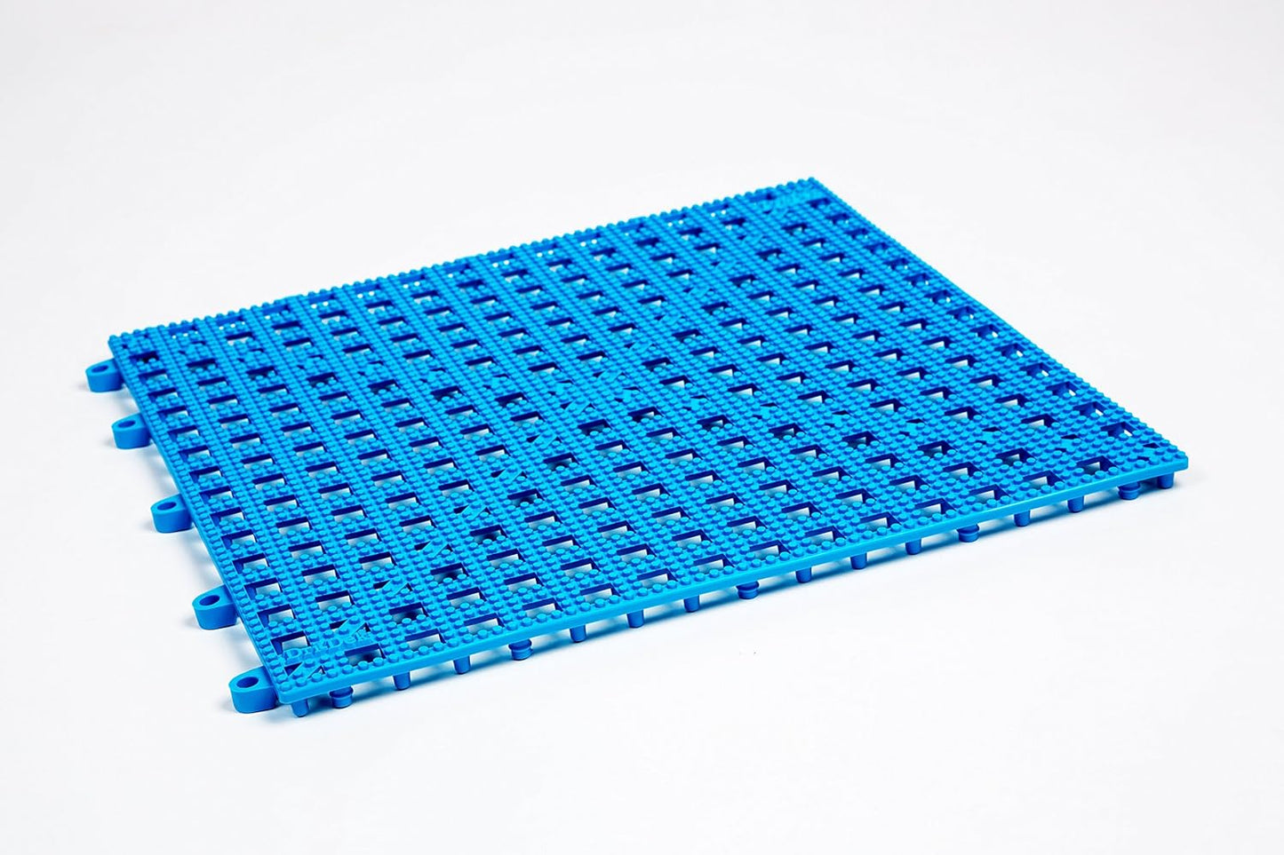 Dri-Dek Marine Surface Interlocking Tiles for Boat Storage
