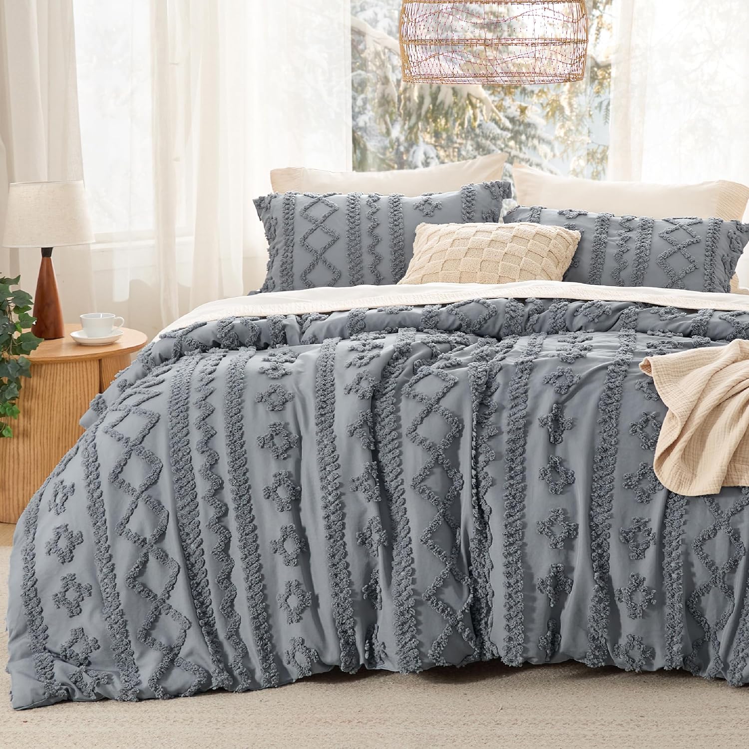Bedsure Tufted Boho Comforter Set for California King Size Beds