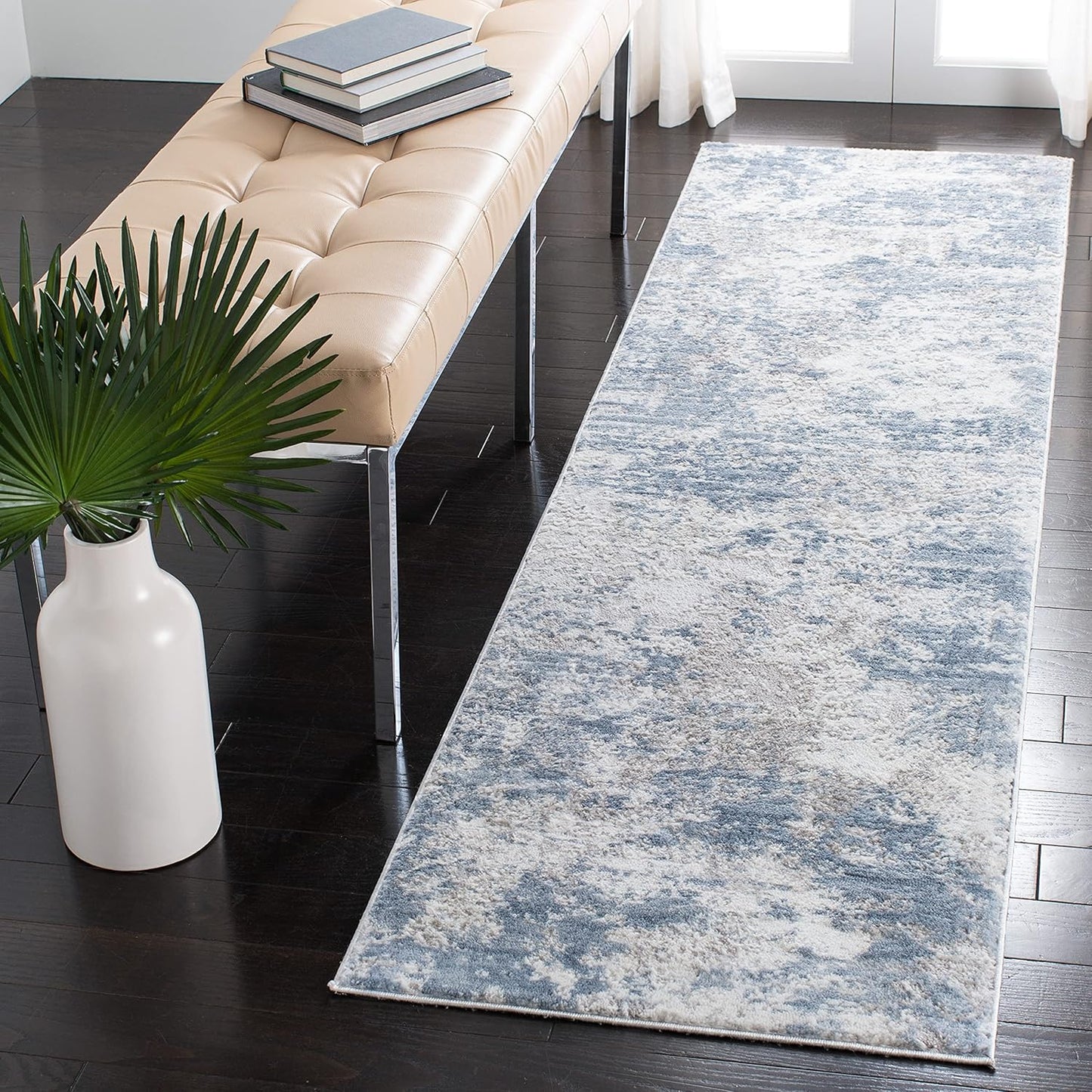 SAFAVIEH Amelia Collection Runner Rug - Modern Abstract Design