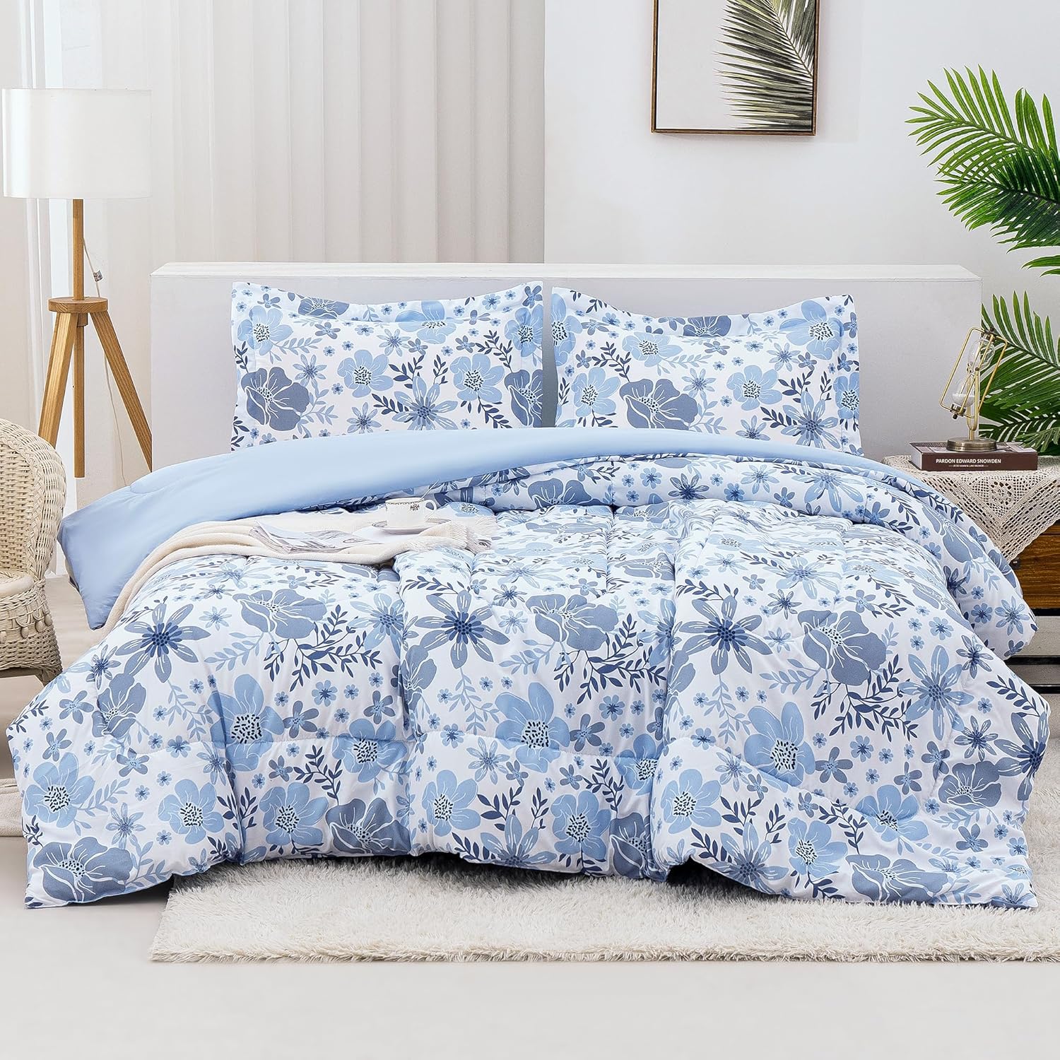 Mooreeke Floral Queen Size Comforter Set for All Seasons