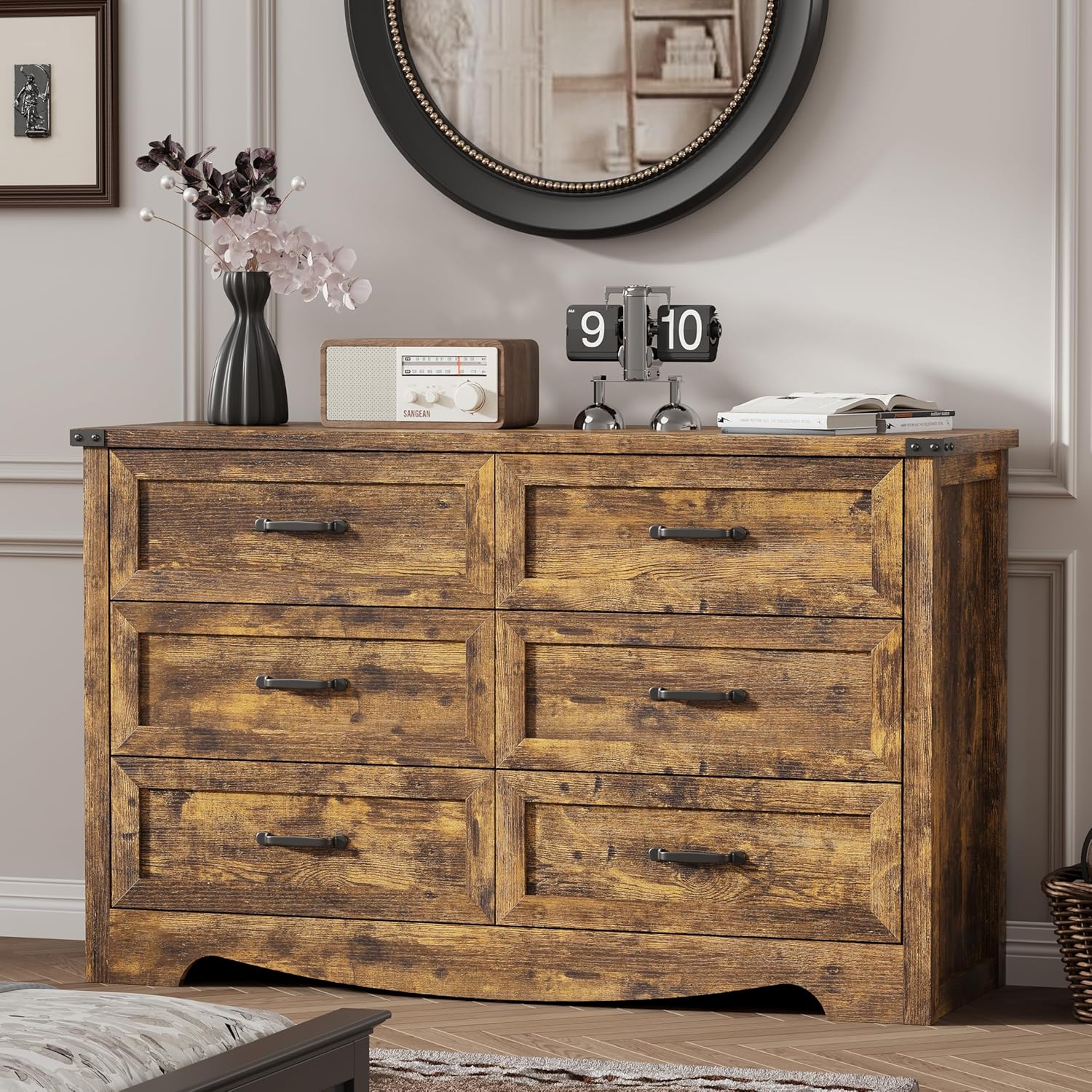 Modern 6-Drawer Dresser for Bedroom with Sturdy Construction
