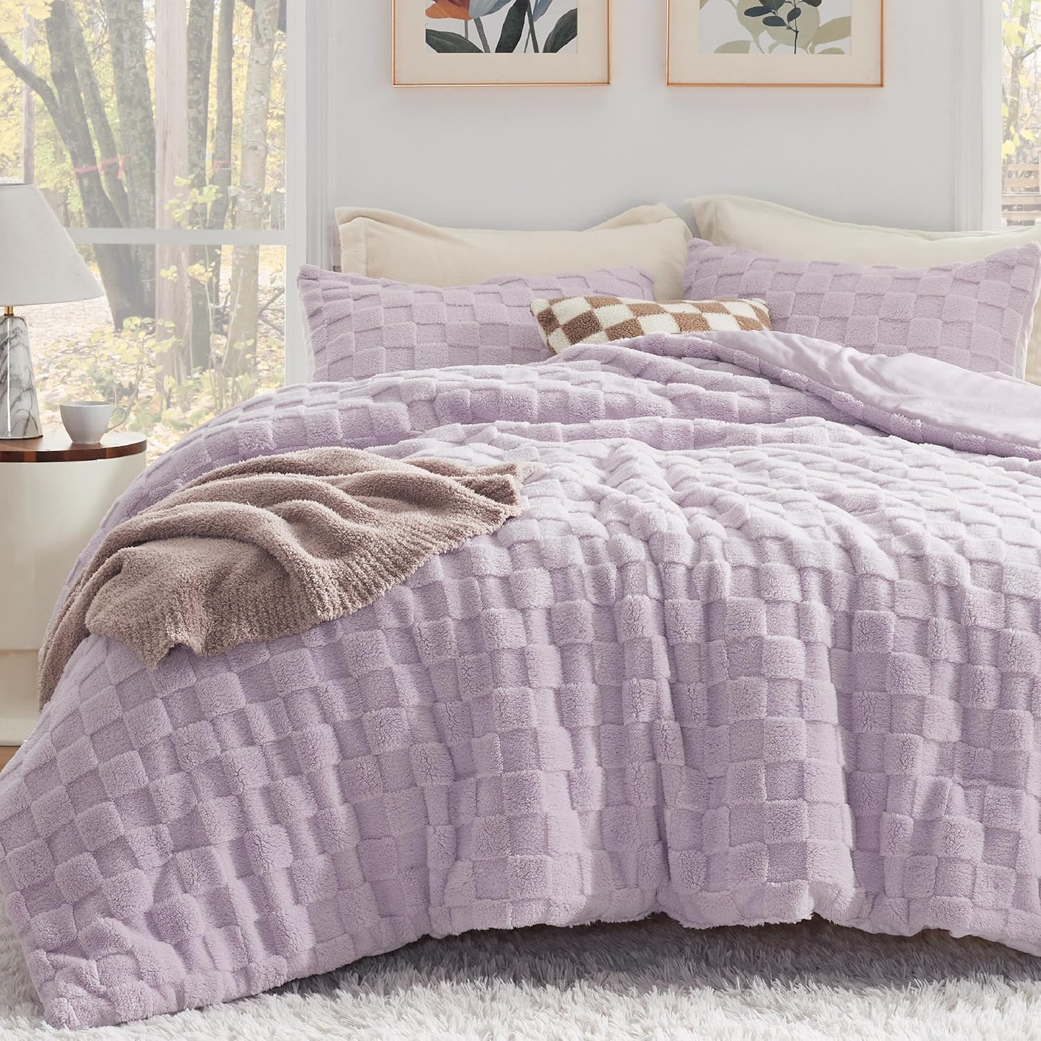 Queen Fluffy Comforter Set for Cozy Winter Nights in Light Purple
