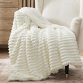Sherpa Blanket Twin Size for Women - Thick Cozy White Throw