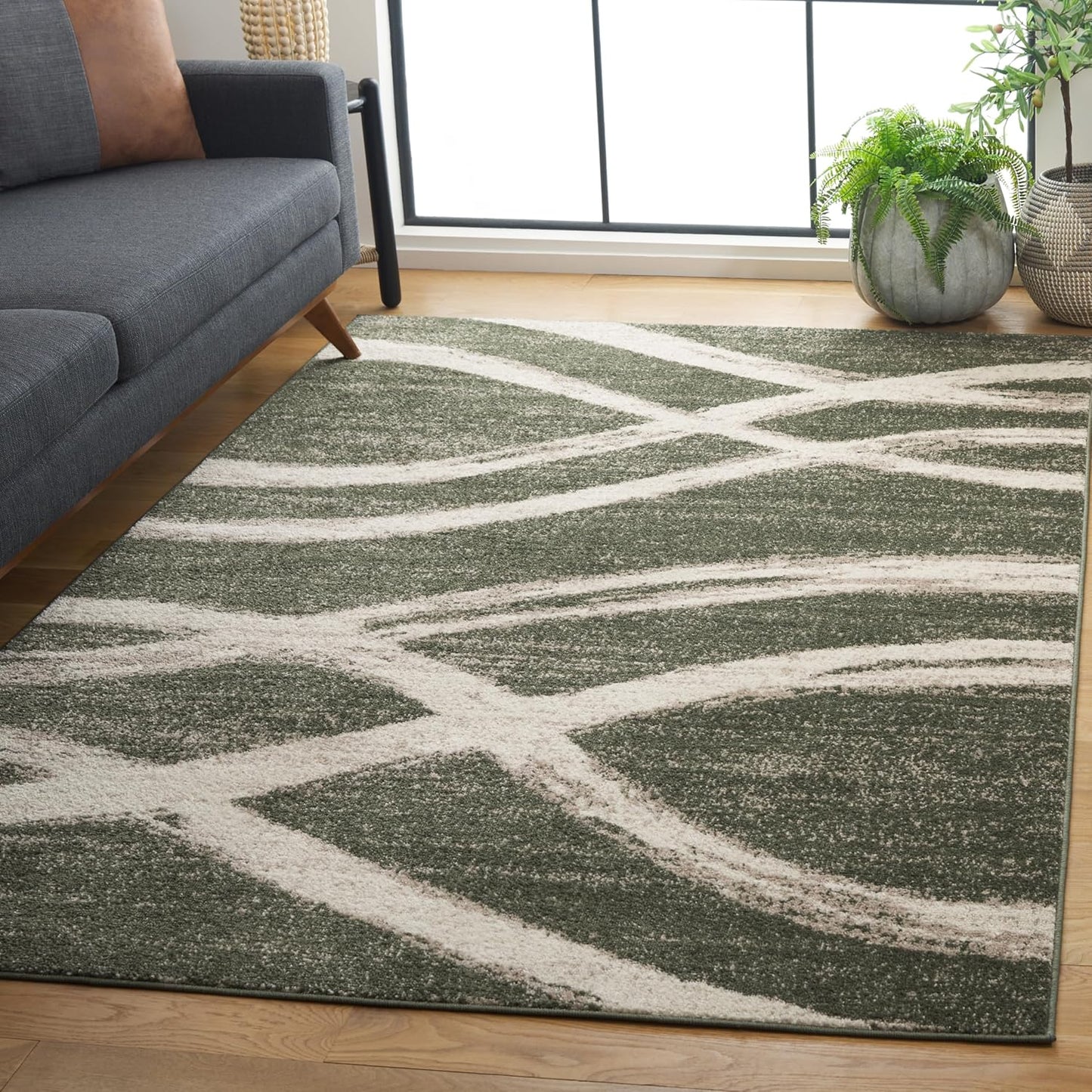 SAFAVIEH Adirondack Collection Area Rug - Durable & Stylish