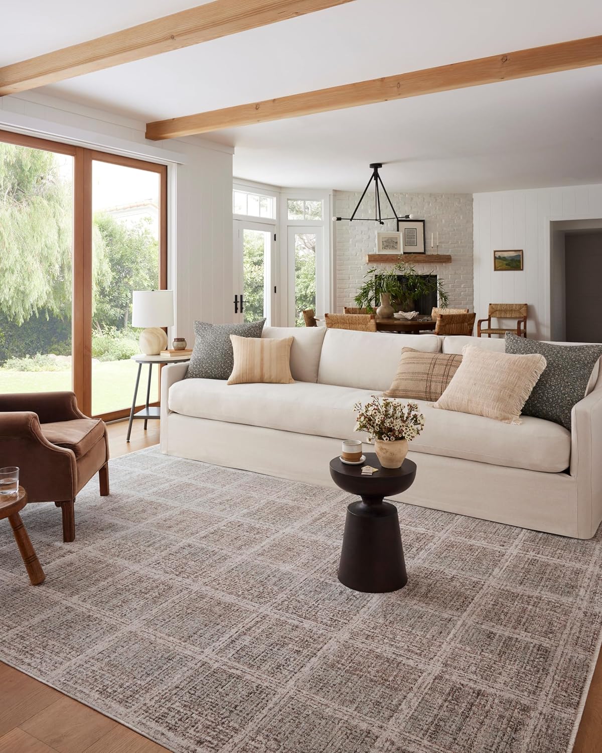 Loloi Angela Rose Ember Collection 2ft-7in x 10ft-0in Runner Rug