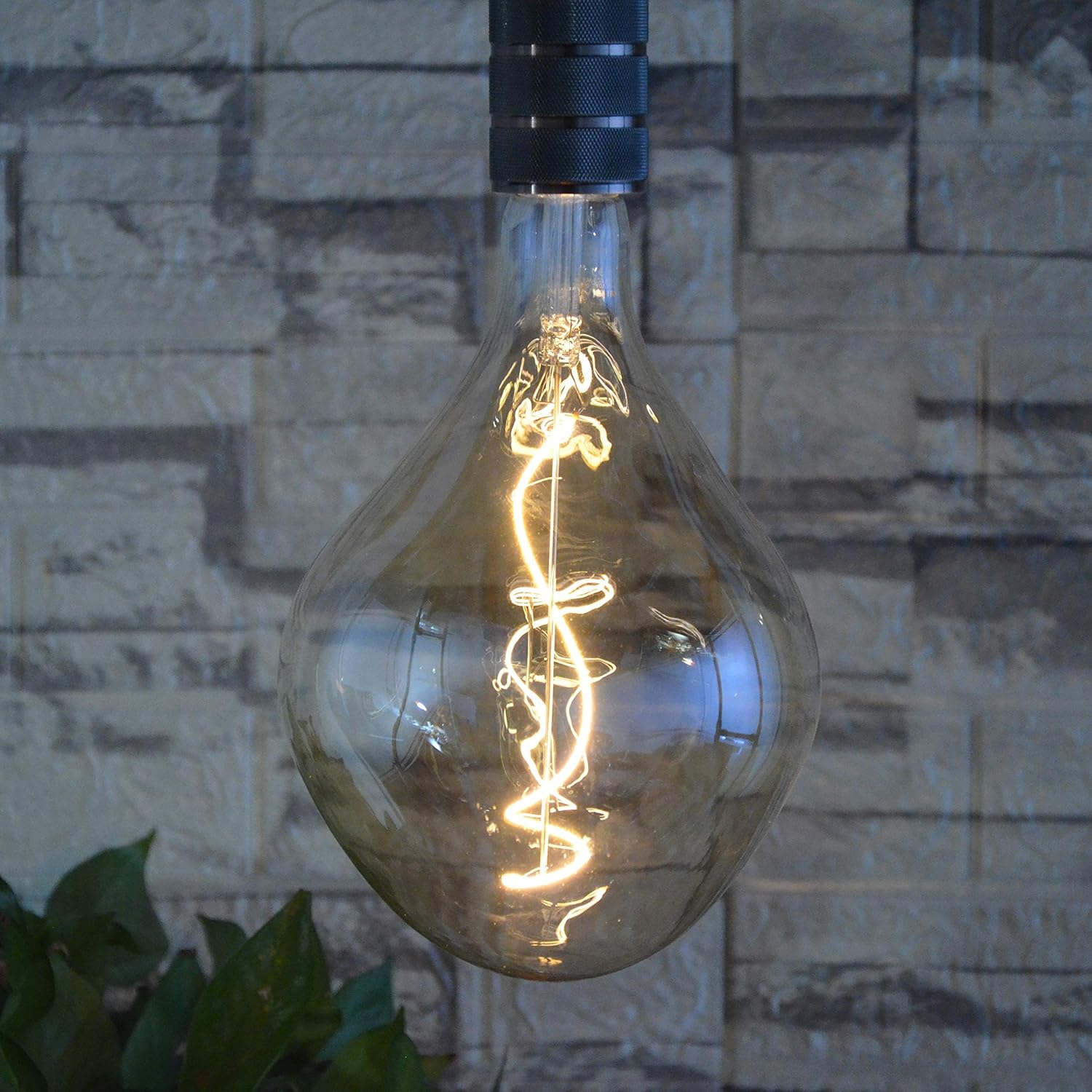 Oversized Vintage Giant LED Light Bulb for Decorative Lighting