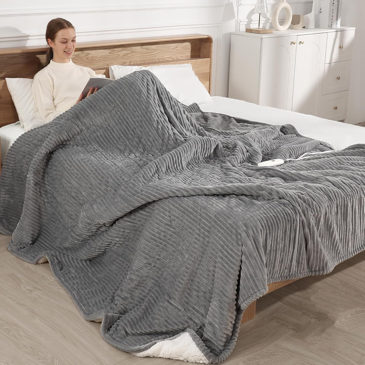 Electric Blanket Queen Size with Dual Control for Cozy Nights