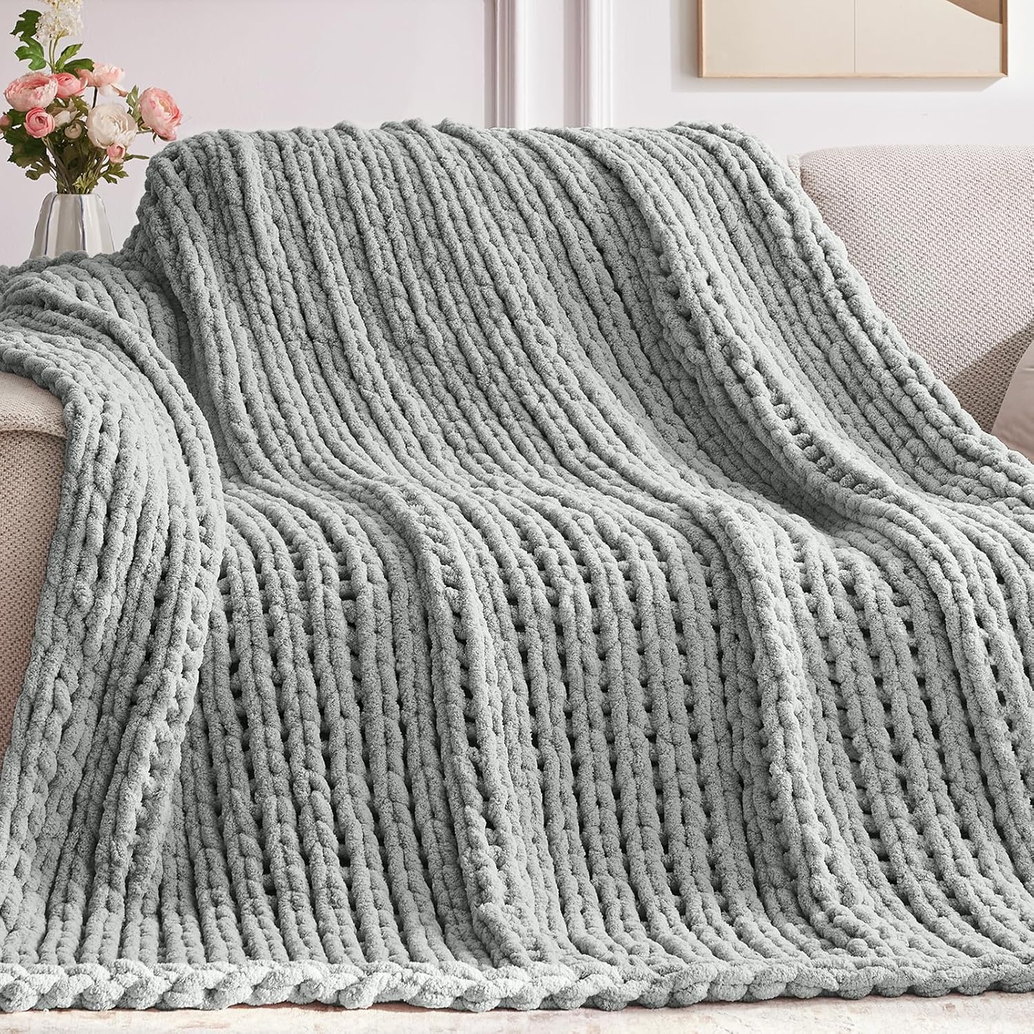 Chunky Knit Throw Blanket for Cozy Home Decor and Comfort