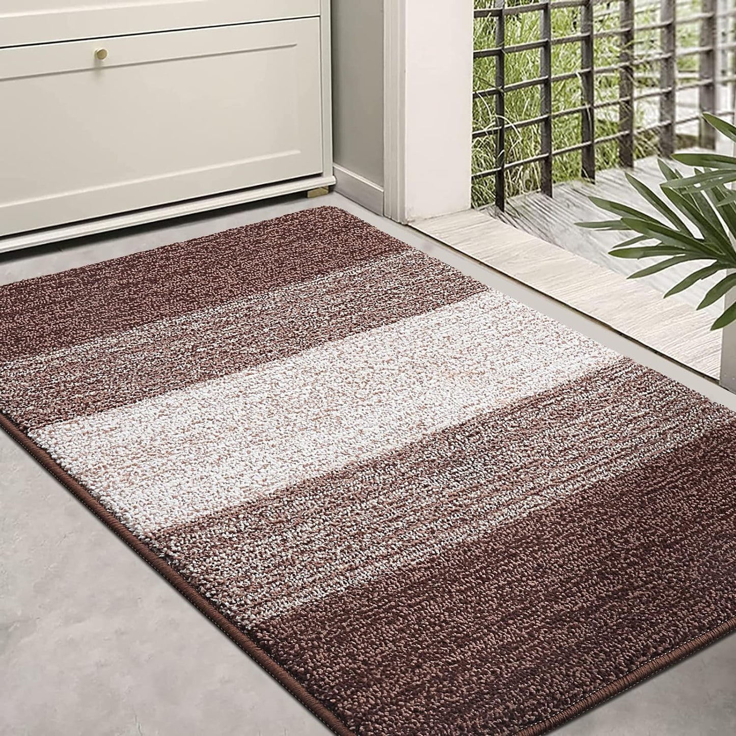 Kitinjoy Indoor Outdoor Door Mat - Non-Slip Absorbent Dirt Trapper