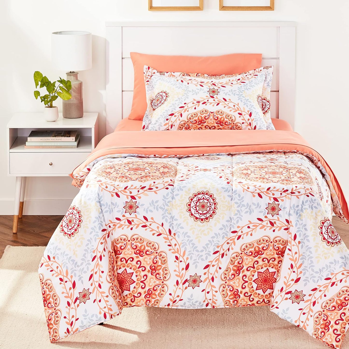 Twin Comforter Set with Printed Sheets for Cozy Sleep Experience
