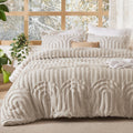 Bedsure Boho Tufted Full Comforter Set - Soft Beige Arch Pattern