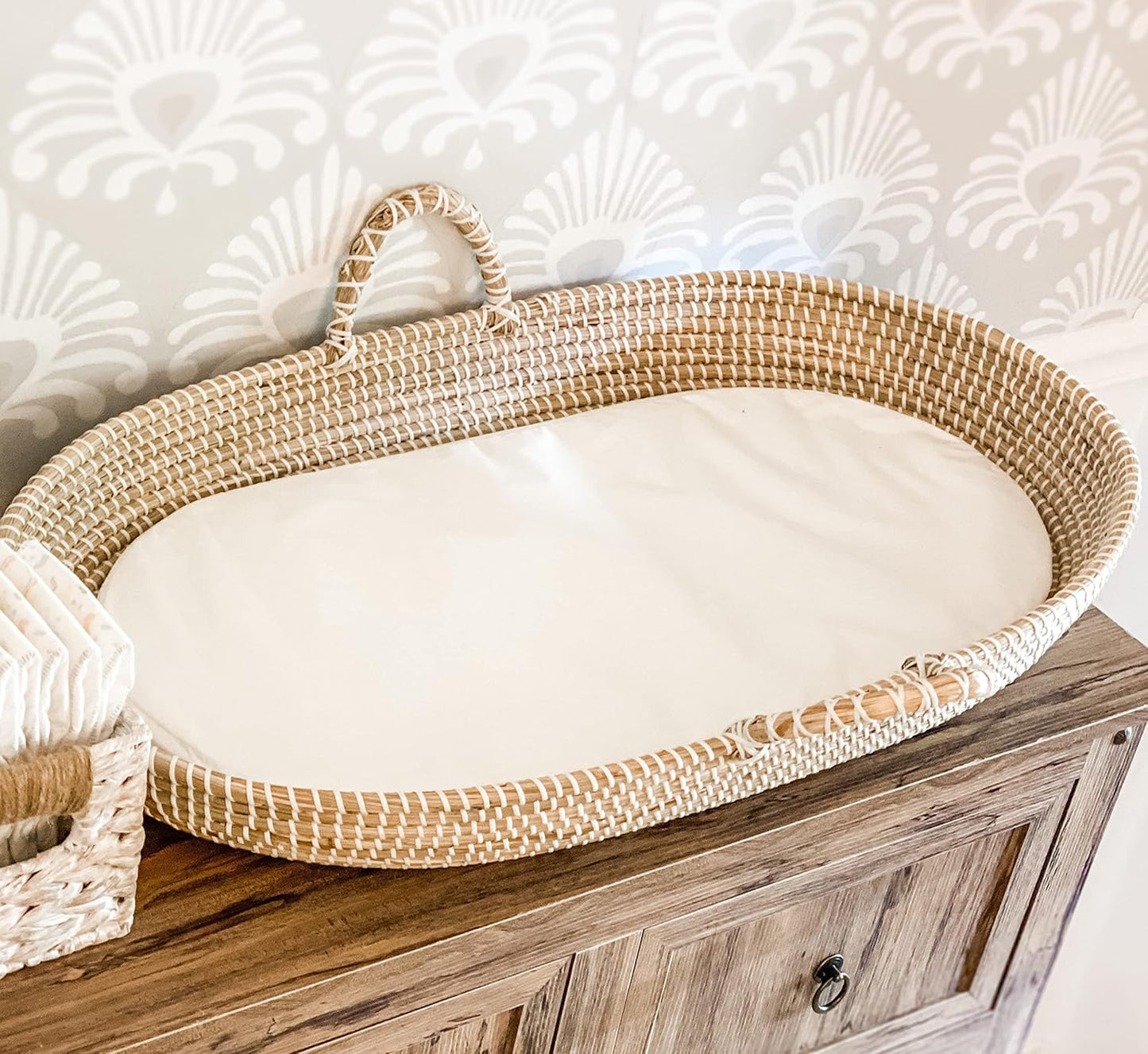 Seagrass Baby Changing Basket with Waterproof Pad for Nursery