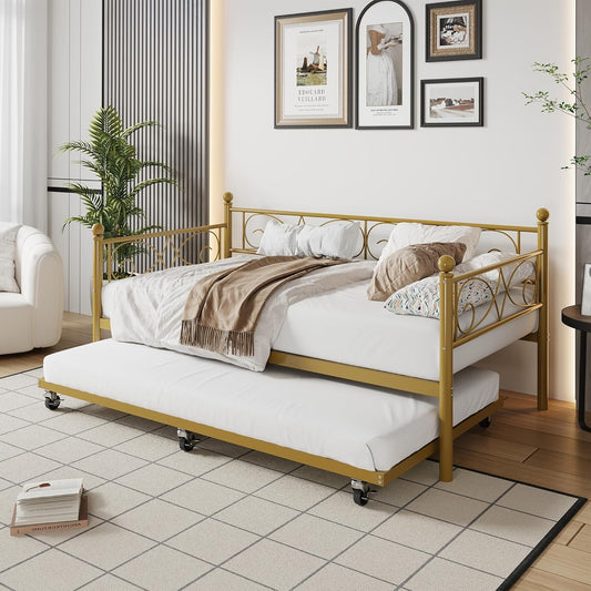 Versatile Twin Daybed with Trundle for Space-Saving Needs