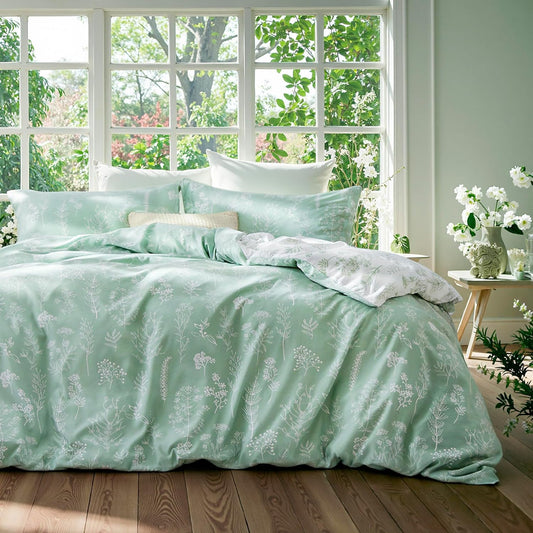 Reversible Green Queen Duvet Cover Set with Floral Patterns