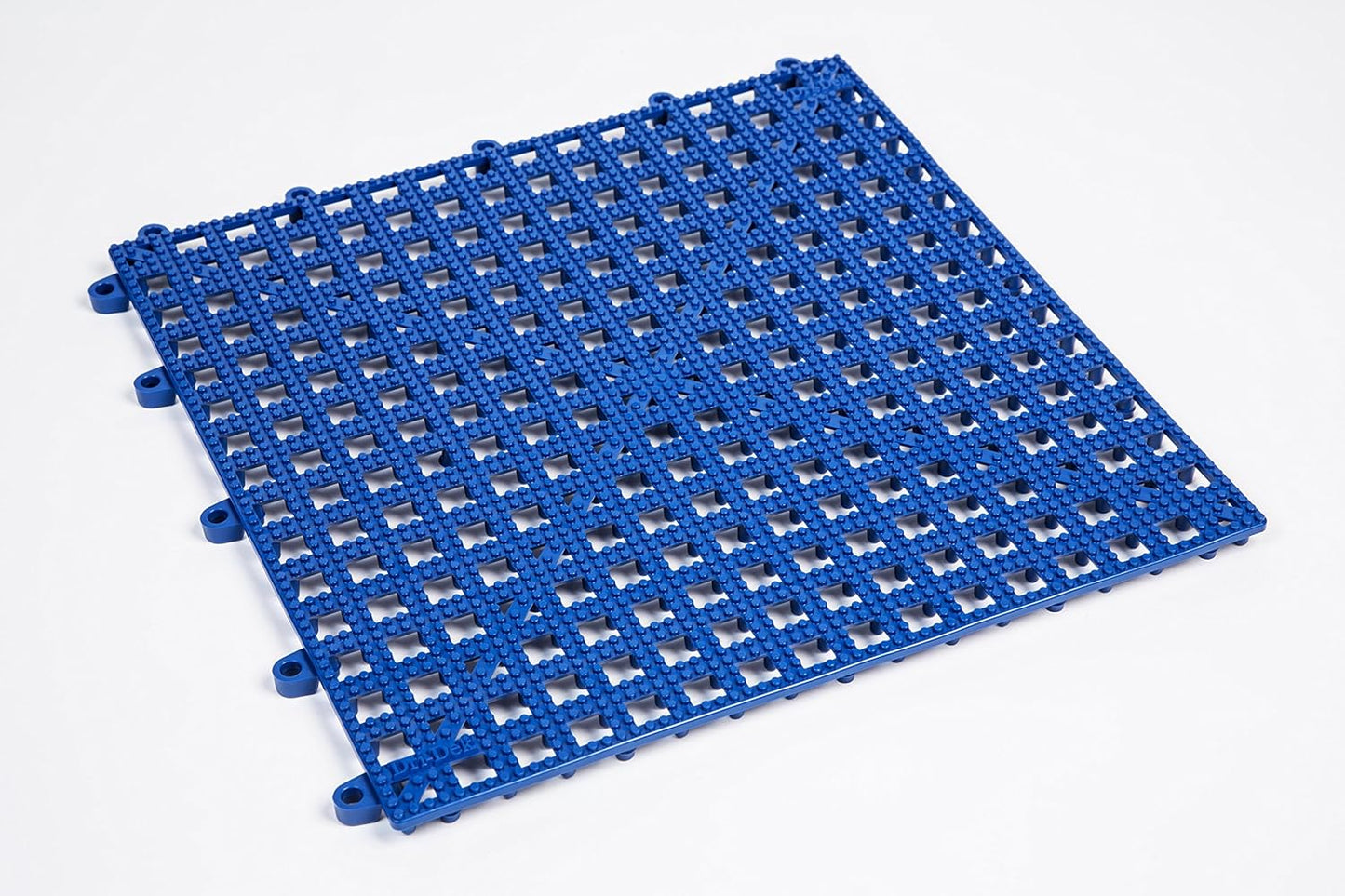 Dri-Dek Marine Surface Interlocking Tiles for Boat Storage