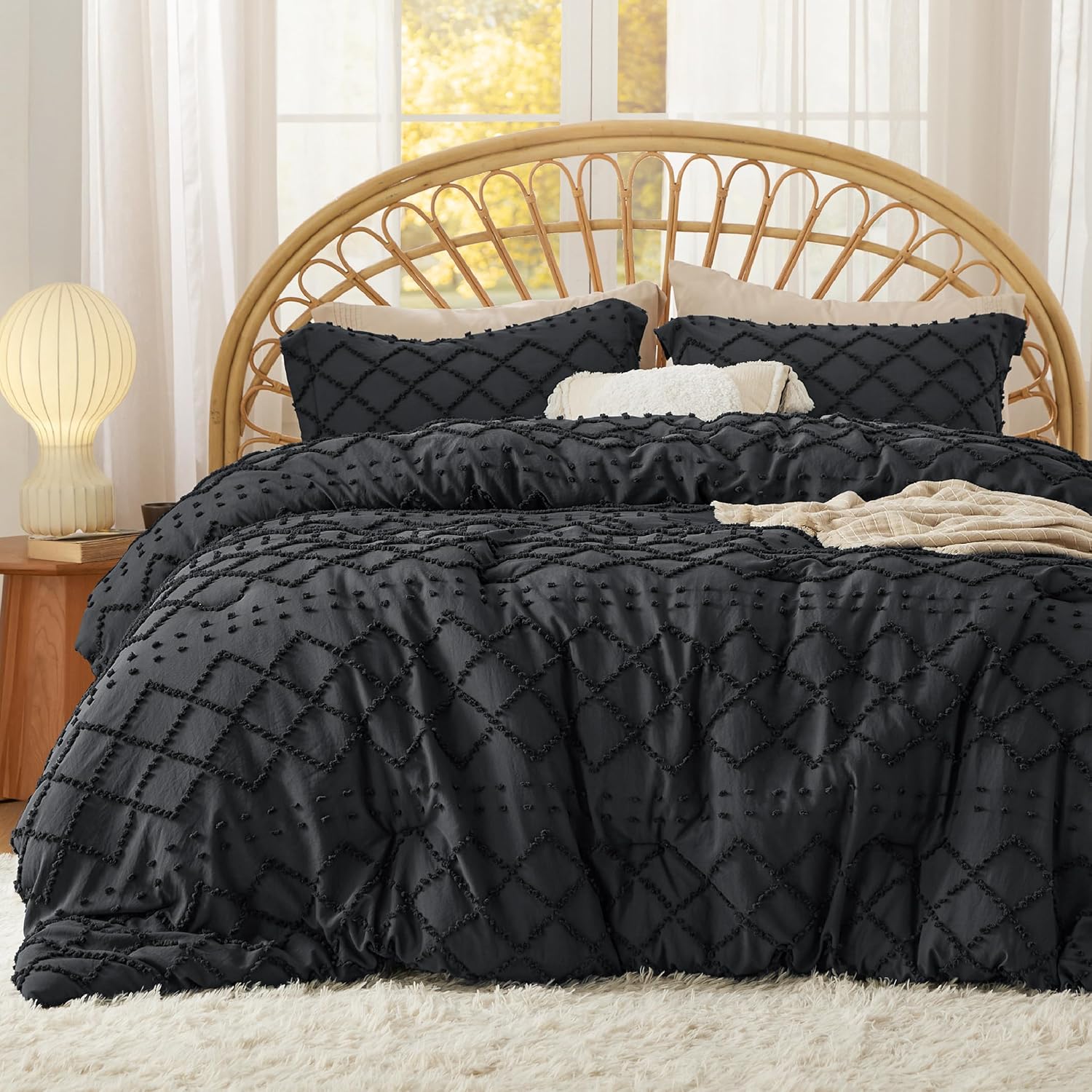 Bedsure Queen Comforter Set - Black Boho Tufted Bedding Set