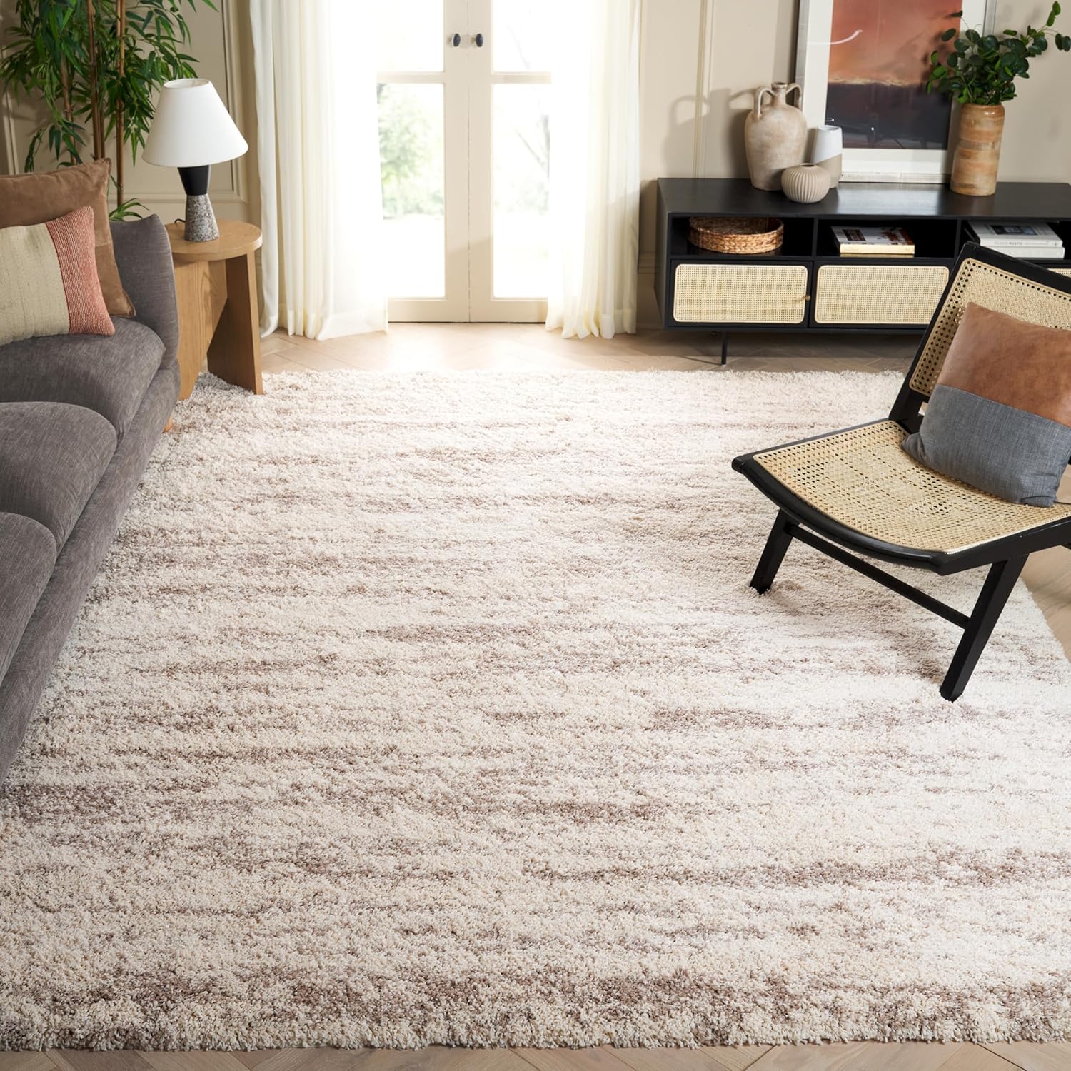 SAFAVIEH Hudson Shag Collection Area Rug - Cozy & Modern Design