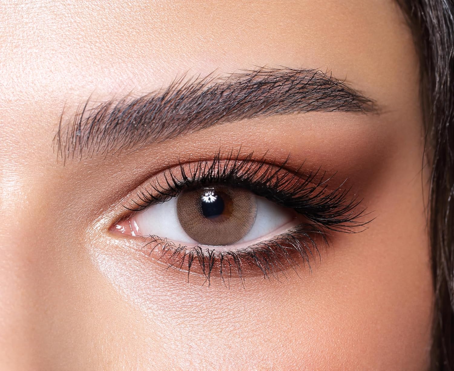 Bella Elite Collection Cosmetic Eye Color Enhancer for Glam Looks