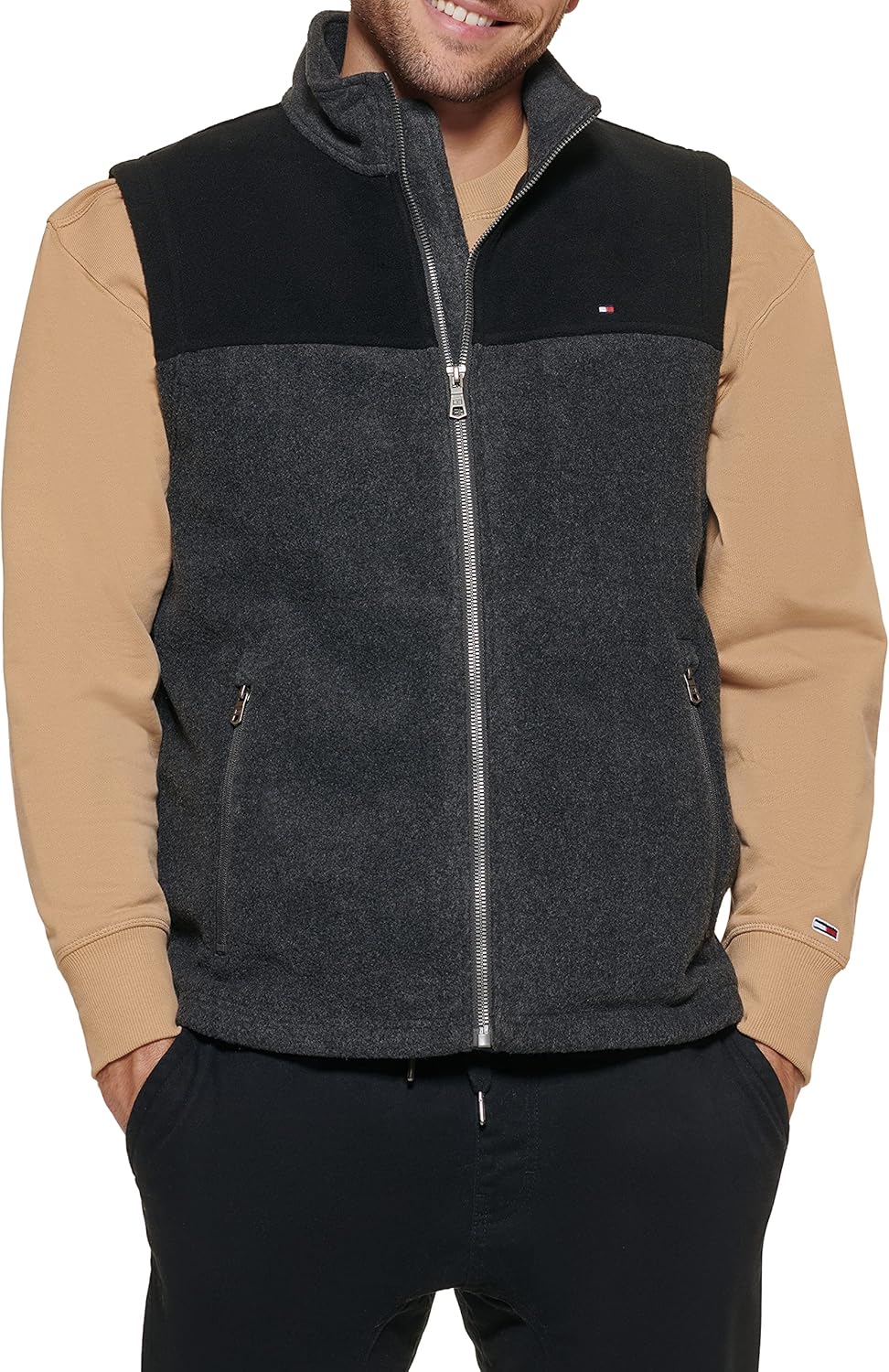 Tommy Hilfiger Lightweight Polar Fleece Vest for Year-Round Style