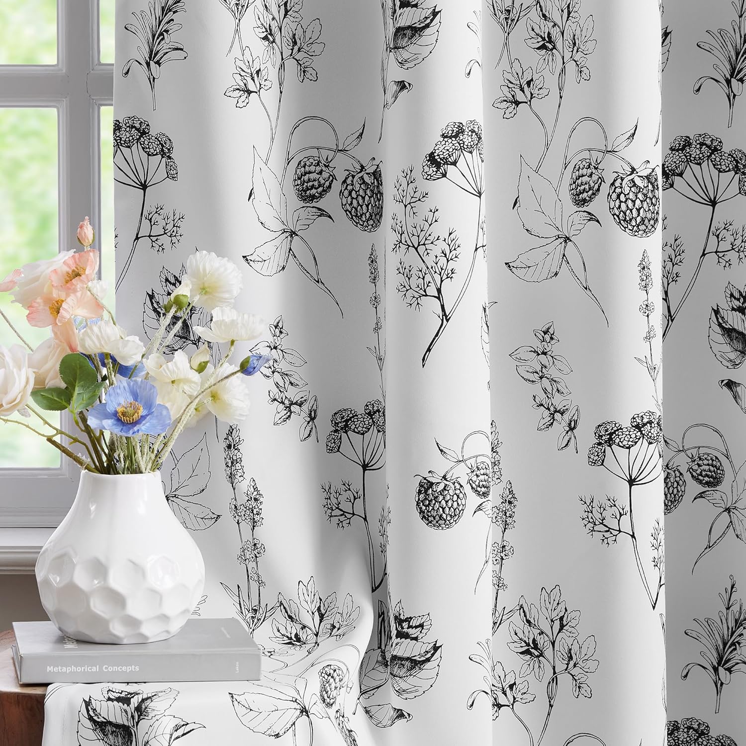 FMFUNCTEX 100% Blackout Floral Curtains for Cozy Bedrooms