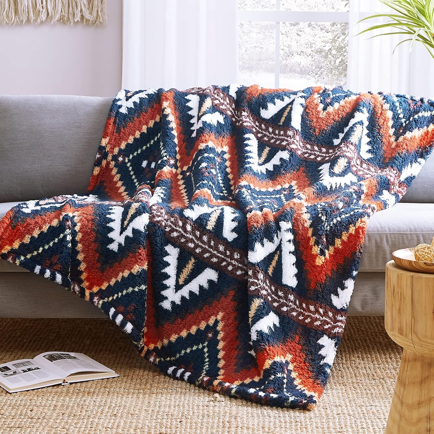 CASAAGUSTO Boho Sherpa Blanket - Ultra Soft Aztec Twin Blanket