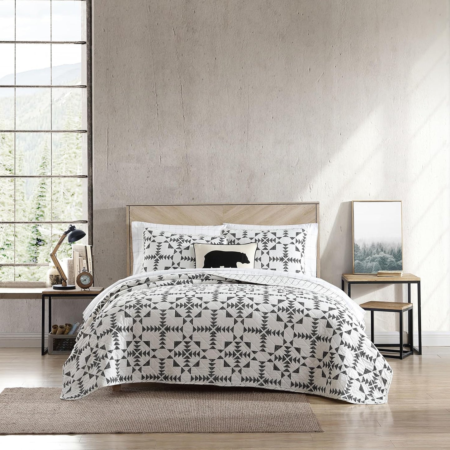 Eddie Bauer Queen Quilt Set - Luxurious Reversible Bedding