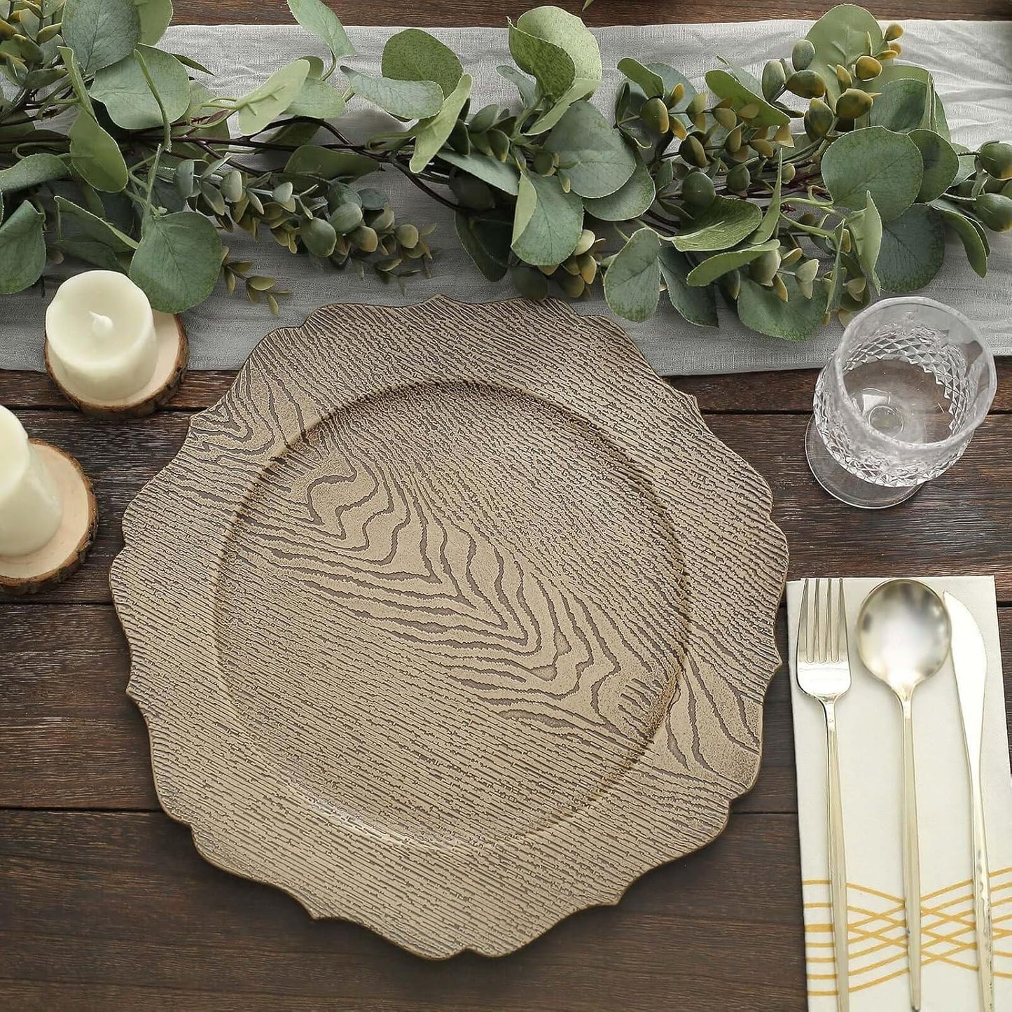 Acrylic Charger Plates 12-Pack for Rustic Table Decor