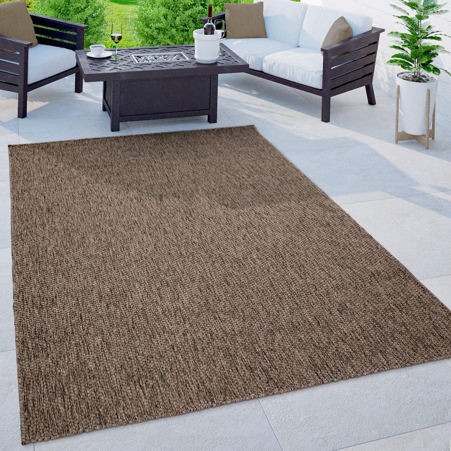 Solid Outdoor Rug for Patio or Balcony Weatherproof Mottled Brown