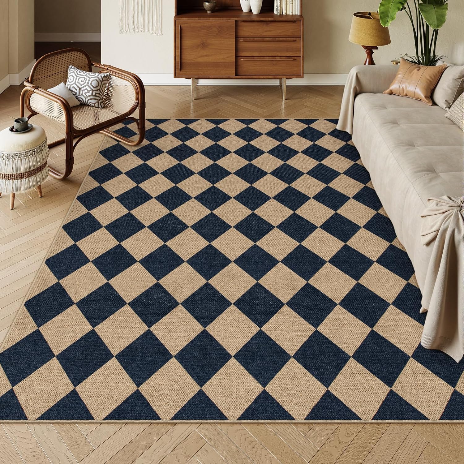 Lahome Checkered Easy Jute Outdoor Rug for Modern Spaces