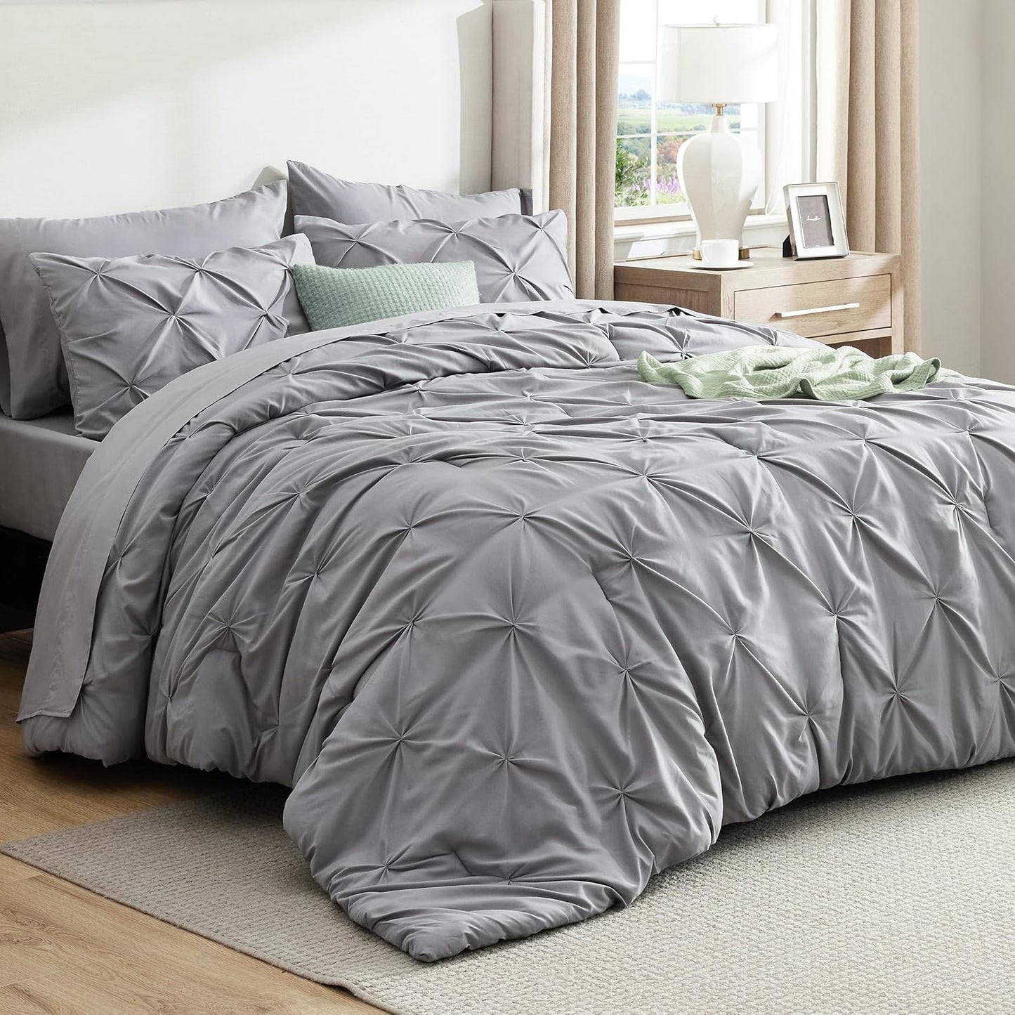 Bedsure King Size Comforter Set - Elegant 7 Piece Bedding Set