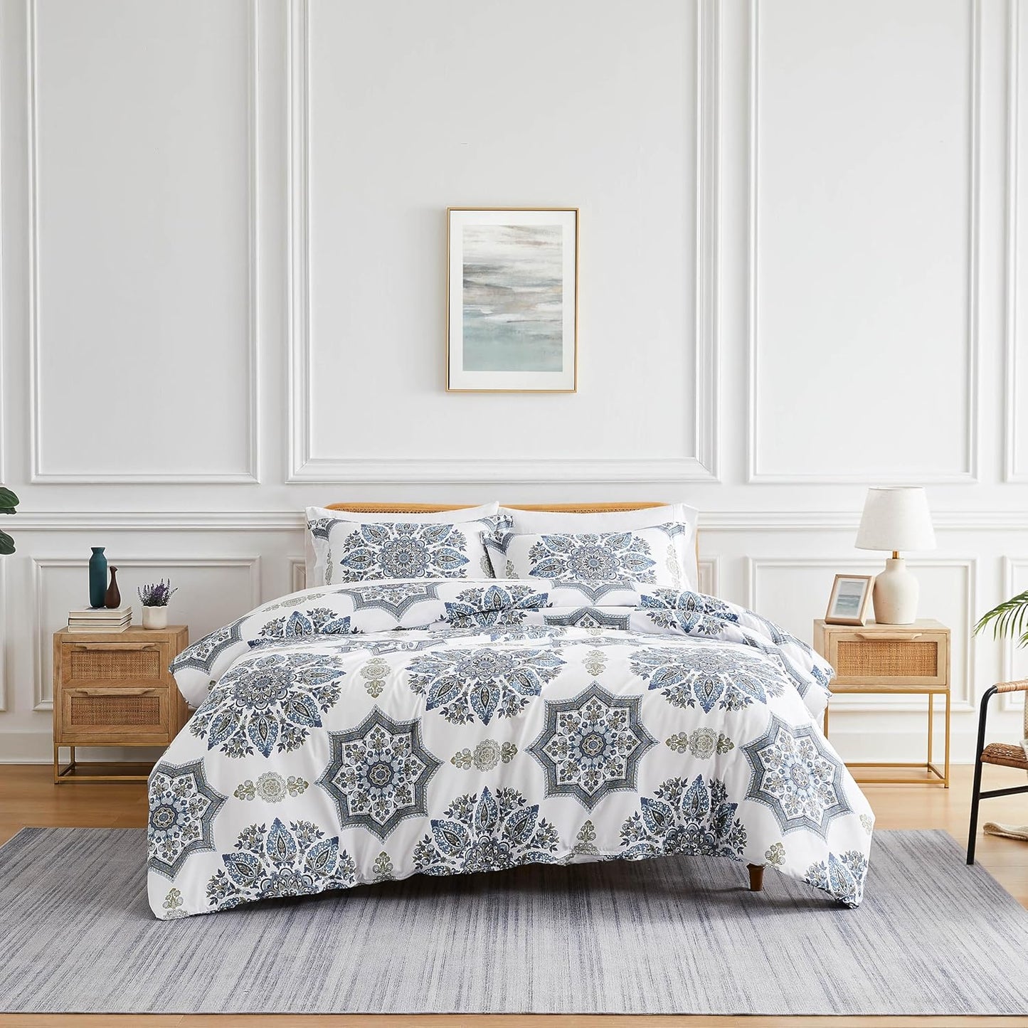 Oversized King Comforter Set with Boho Paisley Floral Print