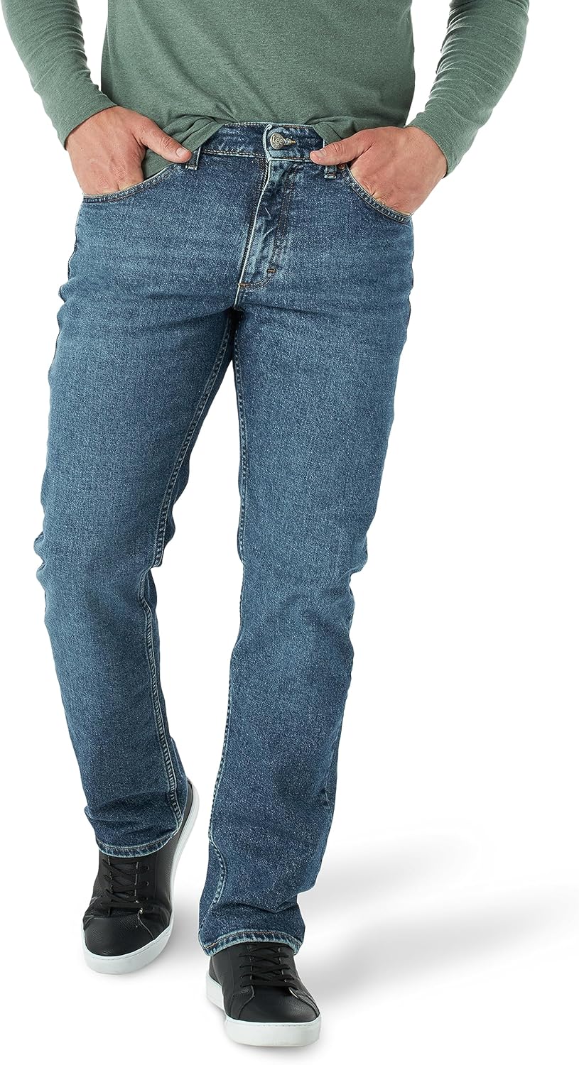 Lee Men's Legendary Regular Straight Jean for Everyday Comfort