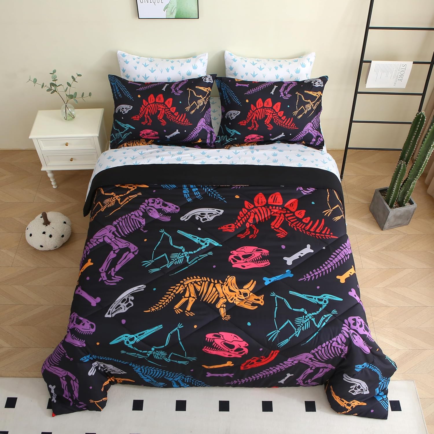 7 Piece Boys Dinosaur Comforter Set for Full Size Bedding