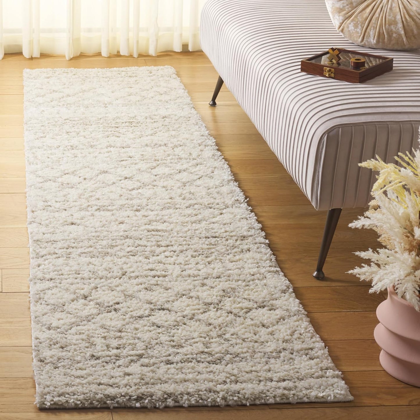 SAFAVIEH Arizona Shag Collection Runner Rug - Stylish & Durable