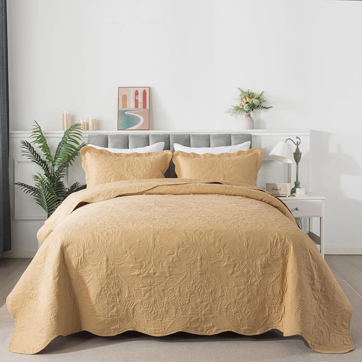 HoneiLife Queen Quilt Bedding Set - Lightweight Reversible Coverlet