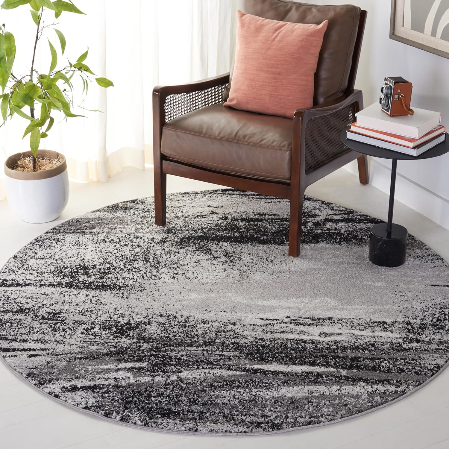 SAFAVIEH Adirondack 6ft Round Silver Multi Abstract Area Rug