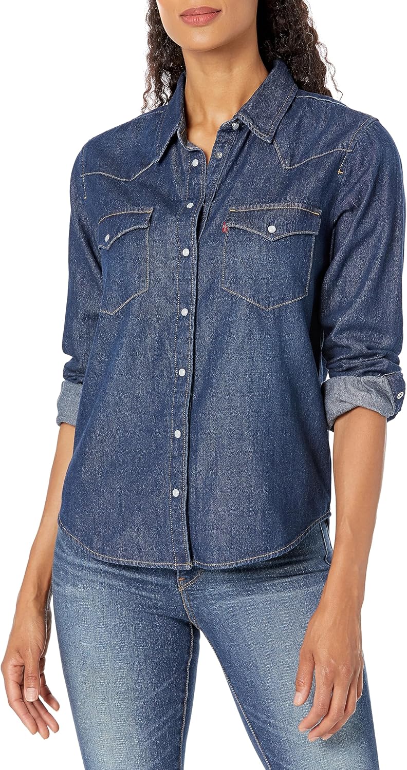 Levi's Women's Ultimate Western Shirt with Classic Fit Design