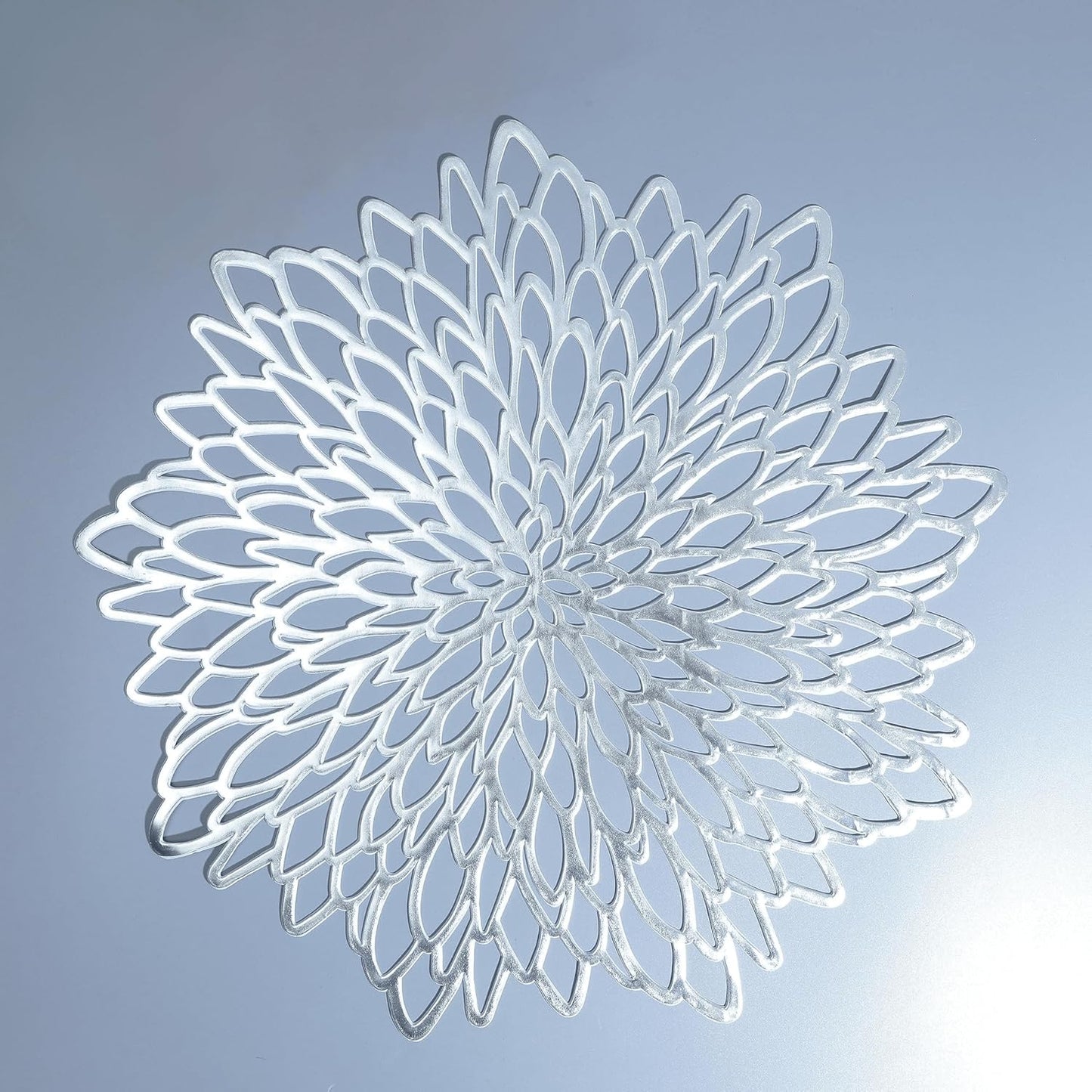 Snowkingdom 18 Pack Silver Placemats for Elegant Dining Decor