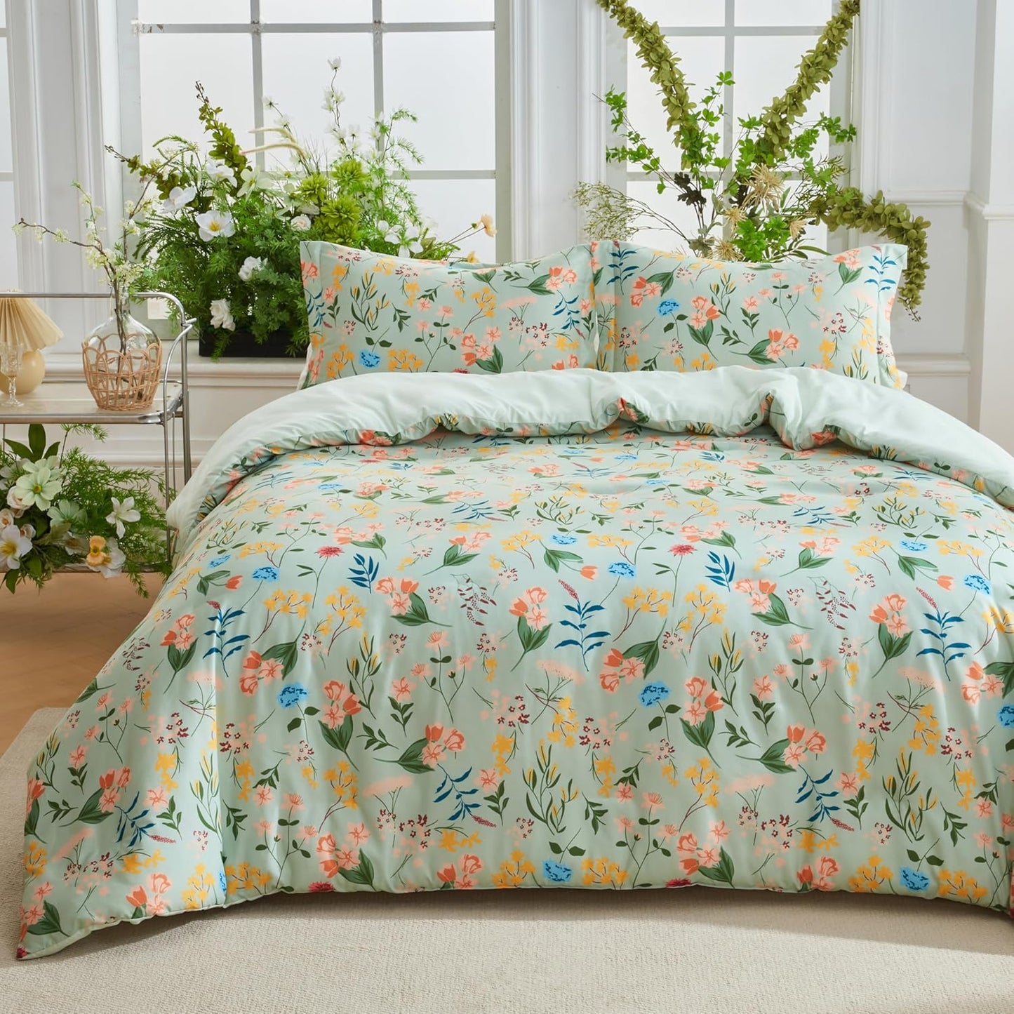 Joiedomi King Size Comforter Set Light Green Floral Design