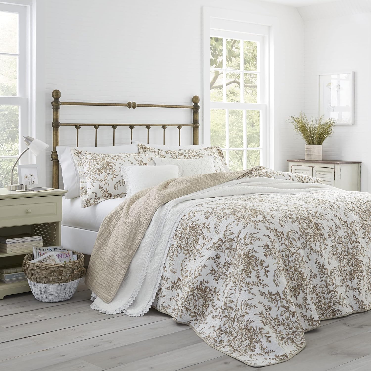 Reversible Cotton Quilt Set for All Seasons - Twin Size Bedding